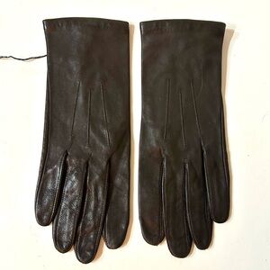 New Never Worn Leather Driving Gloves in Deep Chocolate Brown Size 8